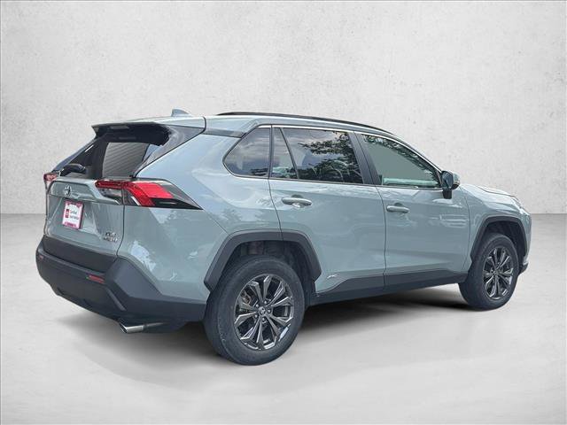 Used 2023 Toyota RAV4 XLE Premium AWD/4WD image 5