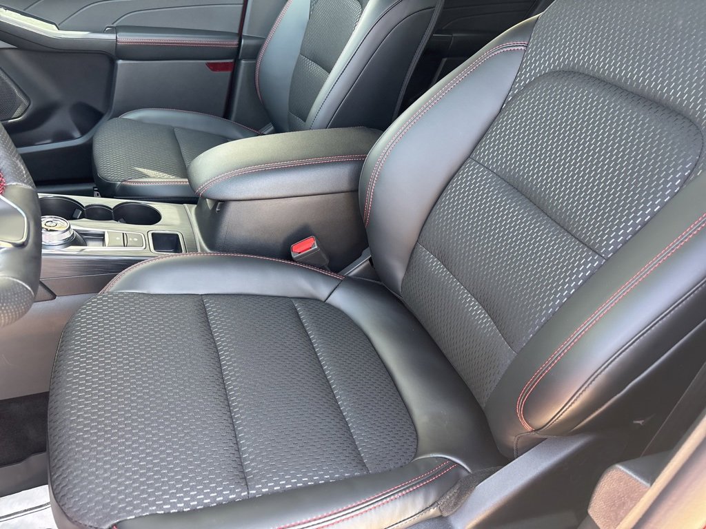 New 2025 Ford Escape ST-Line w/ Tech Pack #1 image 21