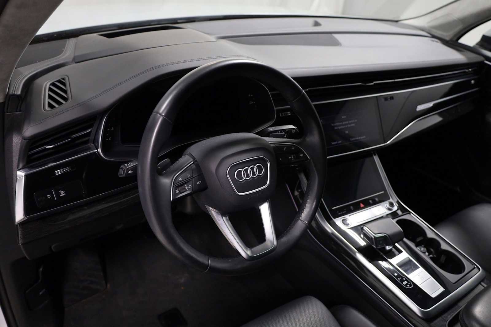 Used 2021 Audi Q7 3.0T Prestige w/ Prestige Package AWD/4WD image 4