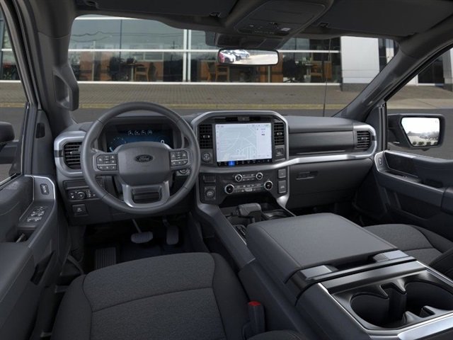 New 2025 Ford F150 XLT image 9