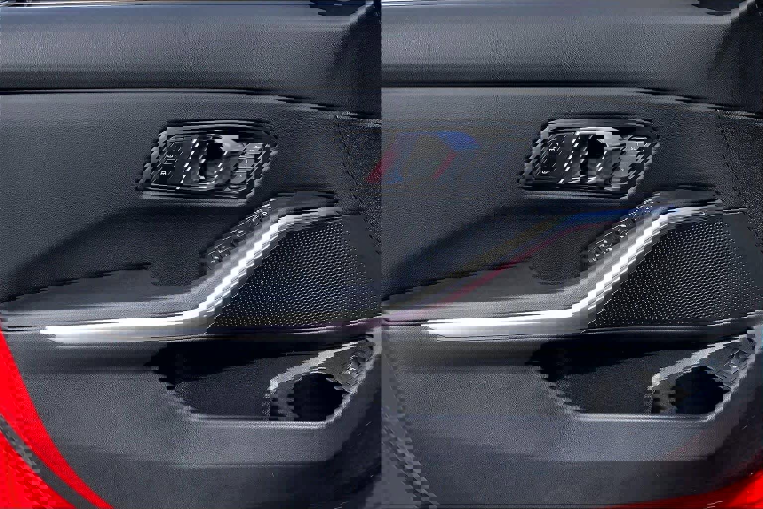 Used 2024 BMW 330i Sedan w/ Convenience Package image 20