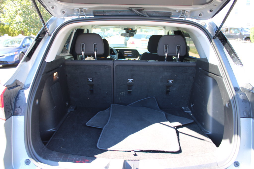 Used 2025 Chevrolet TrailBlazer LT AWD/4WD image 29