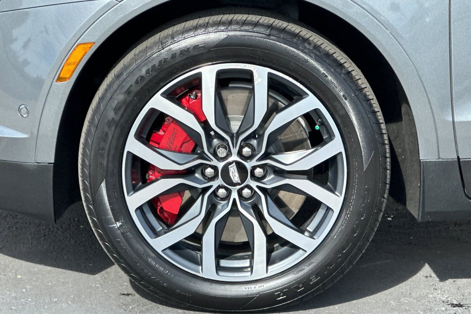 Used 2022 Cadillac XT5 Sportv w/ LPO, ONYX Package image 26