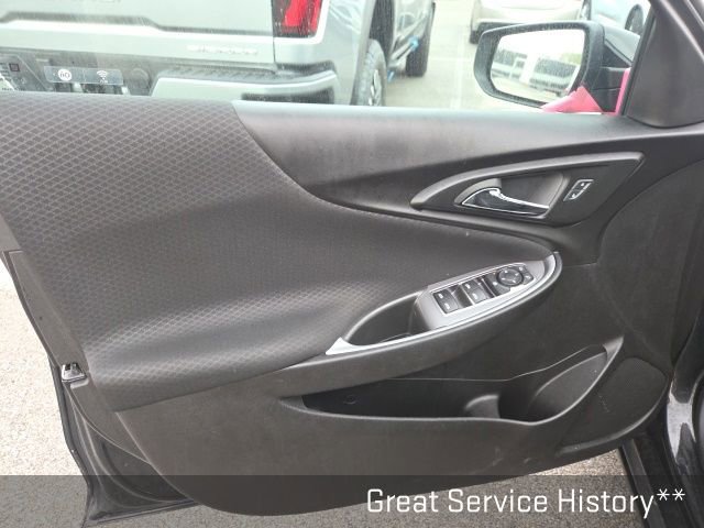 Used 2024 Chevrolet Malibu LT image 10