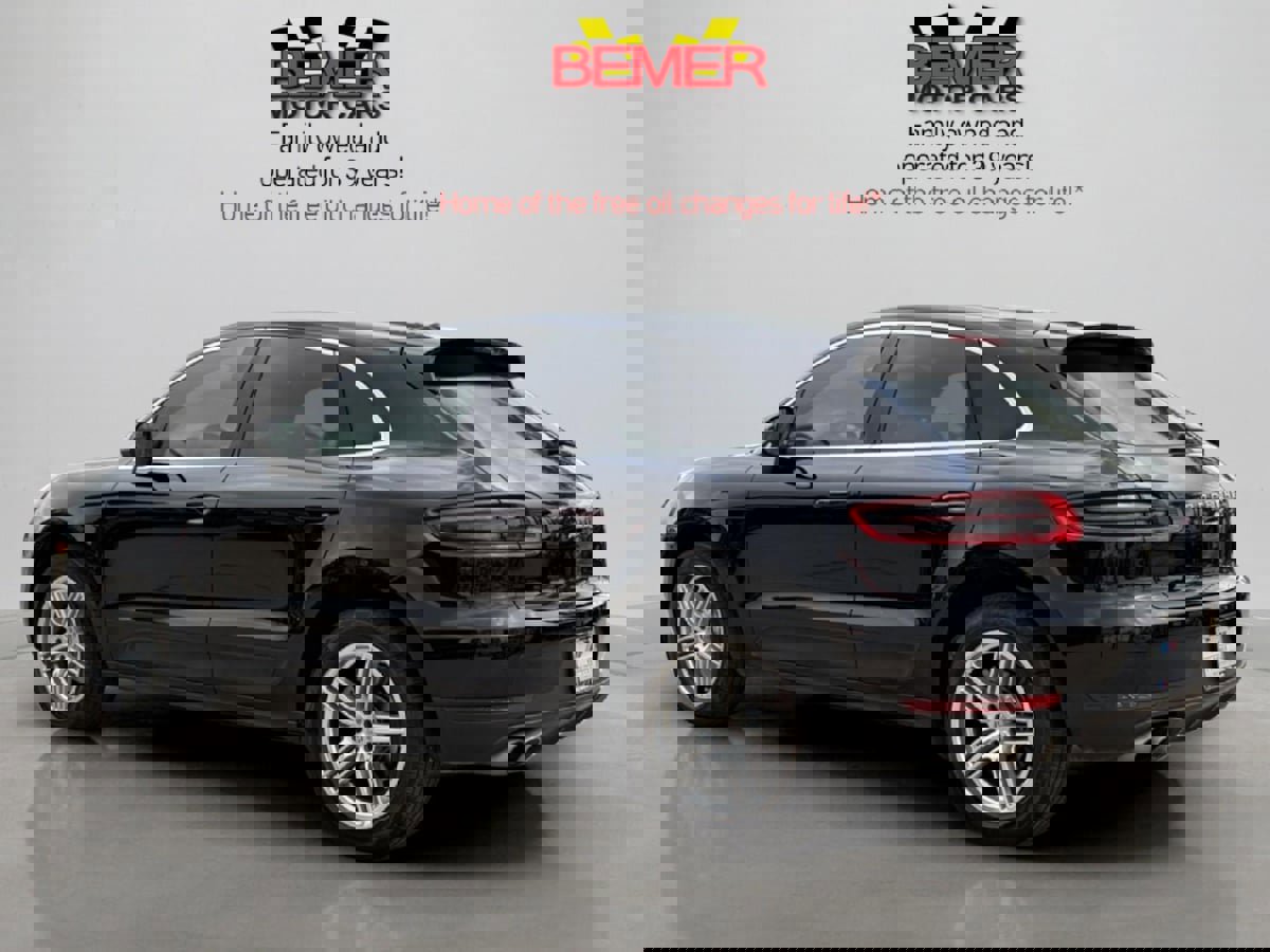 Used 2016 Porsche Macan S image 3