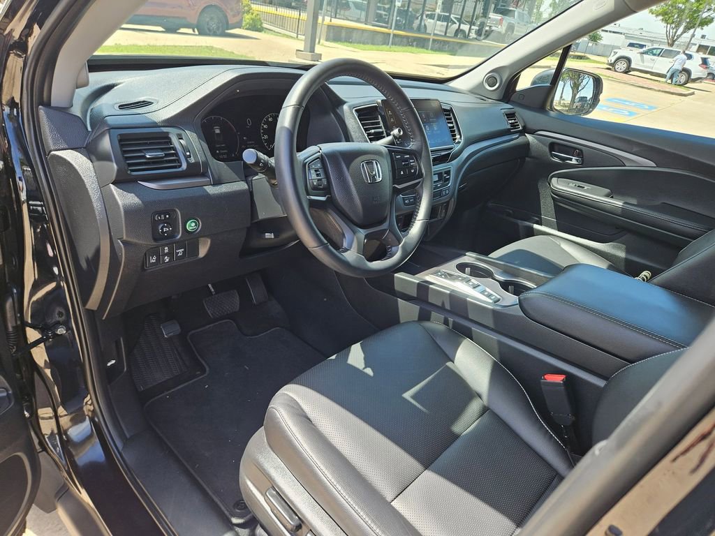 Used 2025 Honda Ridgeline RTL image 13