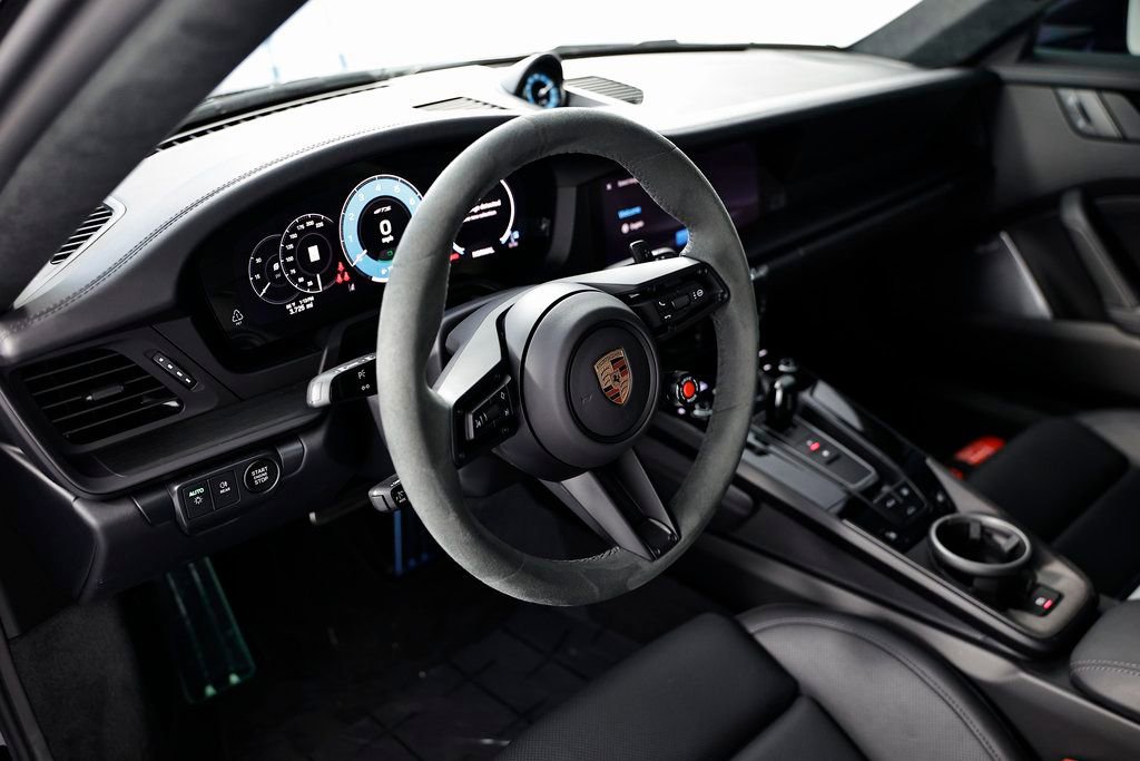 Certified 2026 Porsche 911 Carrera GTS image 4