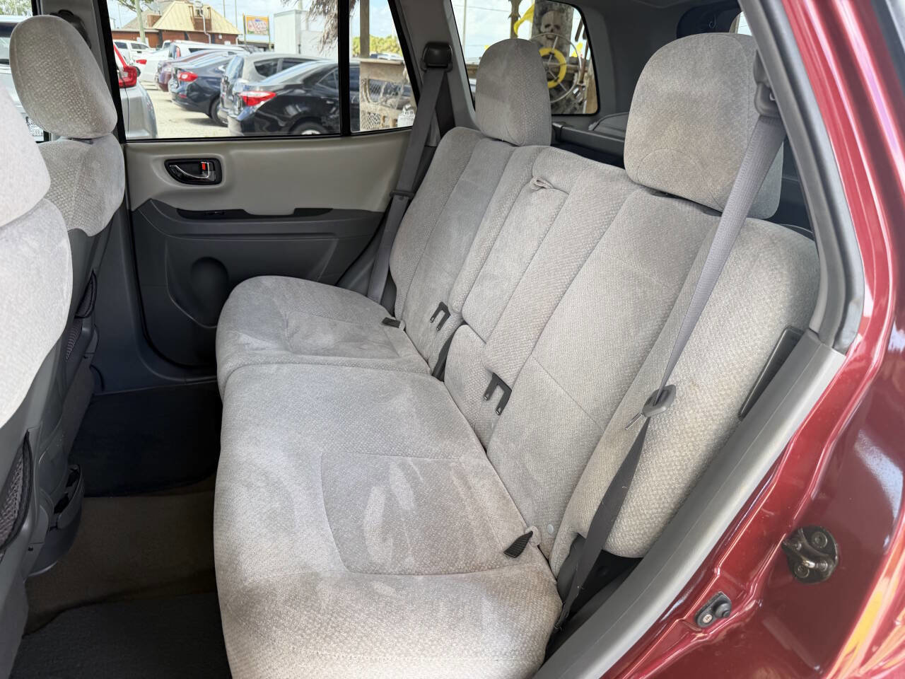 Used 2005 Hyundai Santa Fe GLS image 12