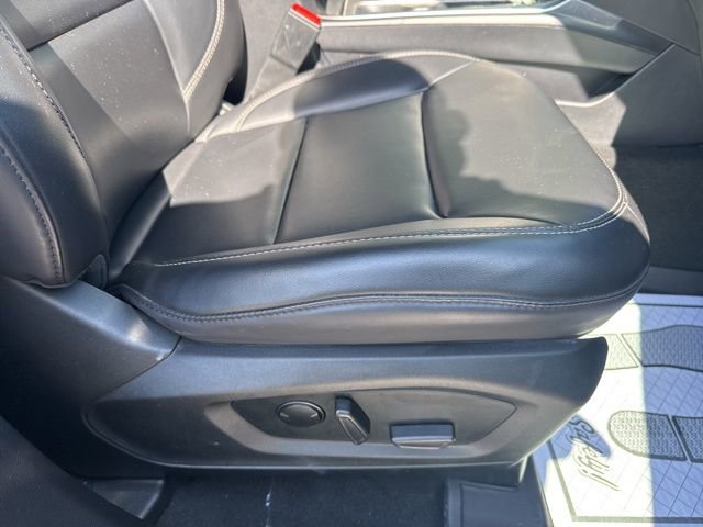 Used 2021 Ford Explorer XLT w/ Equipment Group 202A image 17