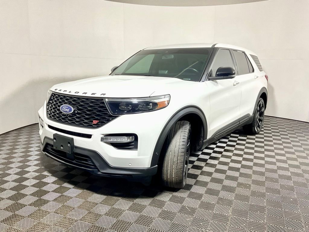 Used 2021 Ford Explorer ST w/ ST Street Pack image 10