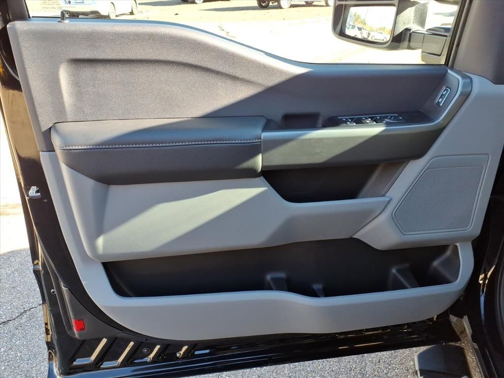 New 2026 Ford F350 XL w/ STX Appearance Package image 18