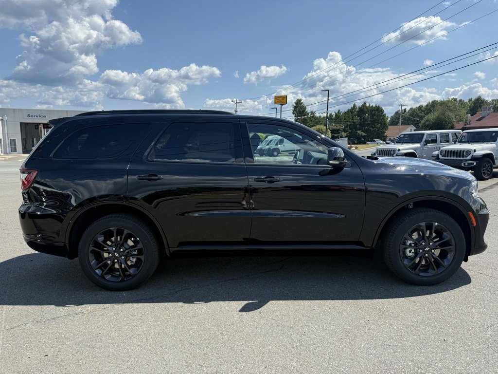 New 2026 Dodge Durango GT image 2