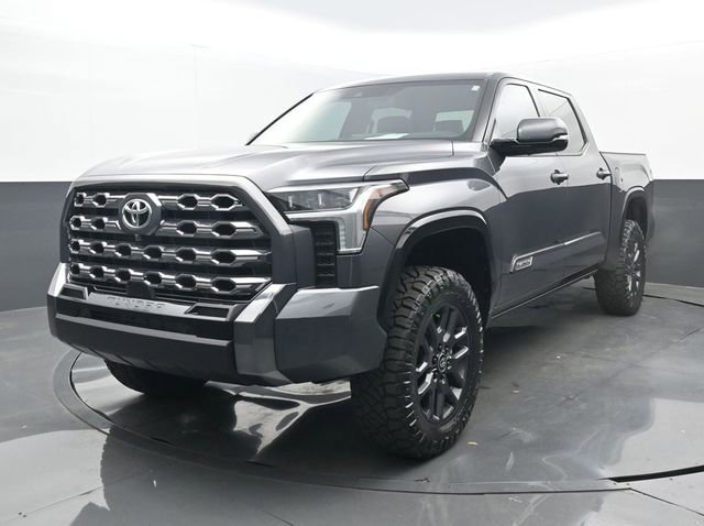 Used 2025 Toyota Tundra Platinum AWD/4WD image 23