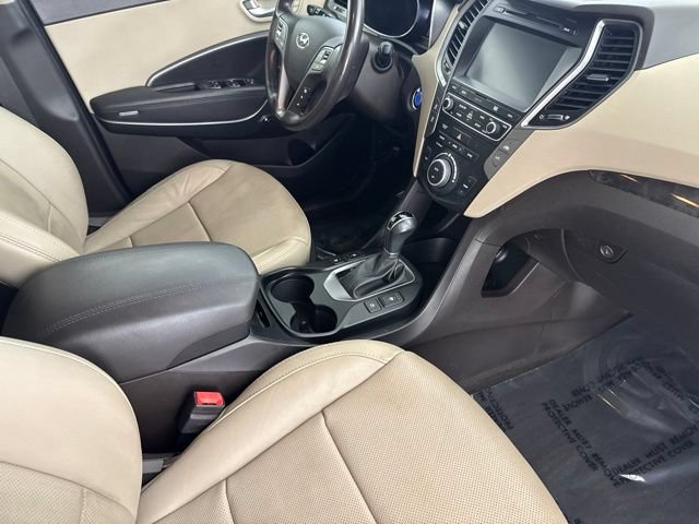 Used 2017 Hyundai Santa Fe Sport FWD image 21