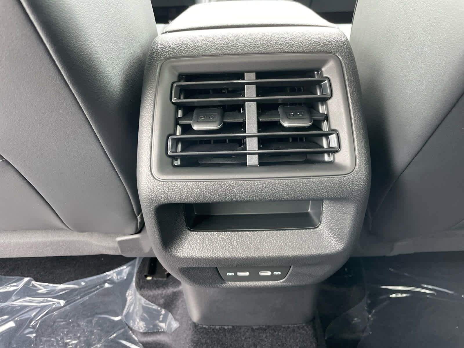New 2026 Volkswagen Tiguan SE AWD/4WD image 43