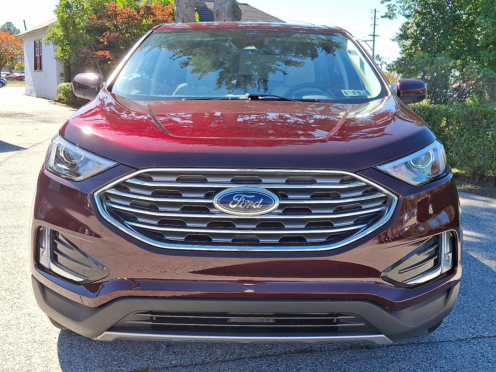 Used 2022 Ford Edge SEL w/ Convenience Package image 2