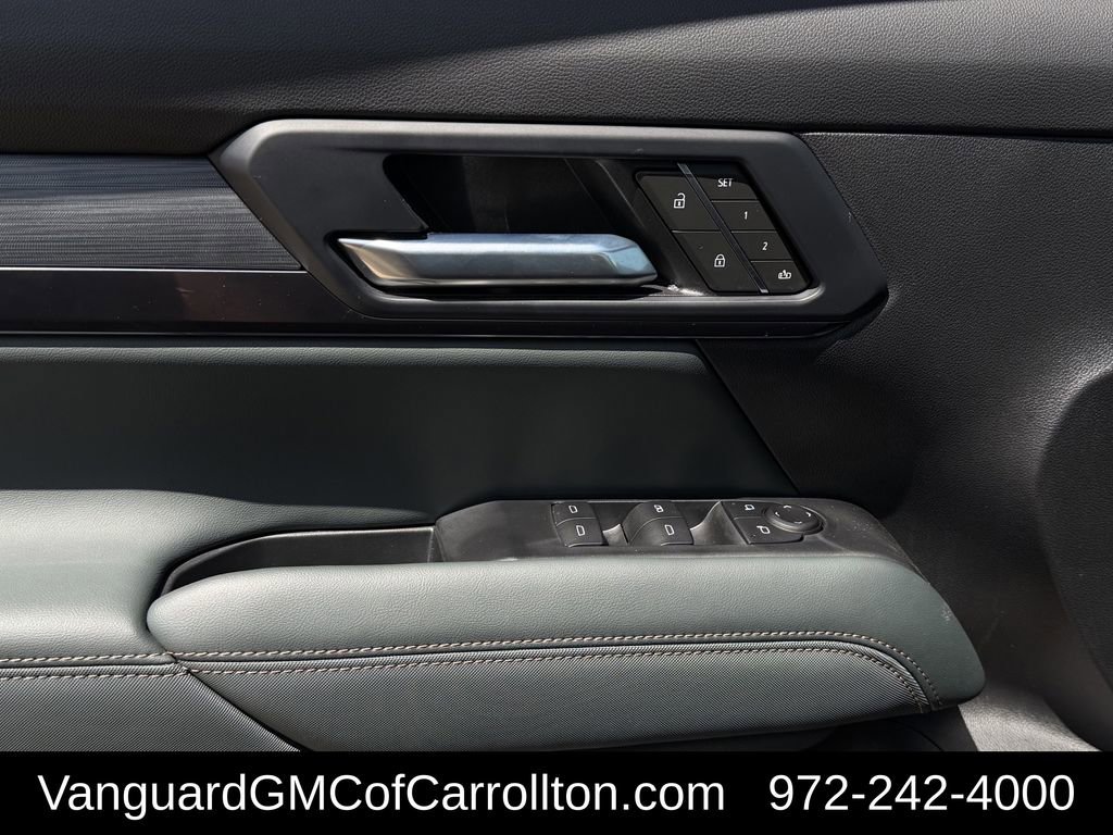 New 2026 GMC Terrain AT4 w/ Convenience Package III AWD/4WD image 23