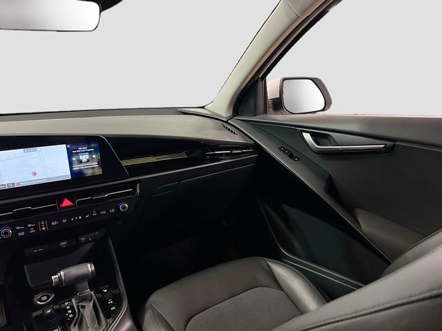 Certified 2023 Kia Niro EX FWD image 24