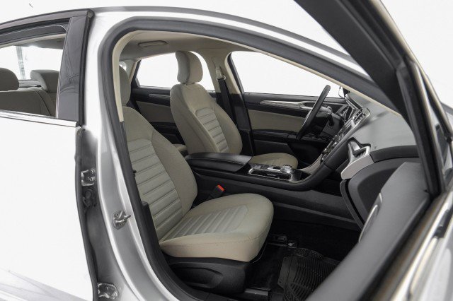 Used 2018 Ford Fusion S FWD image 37