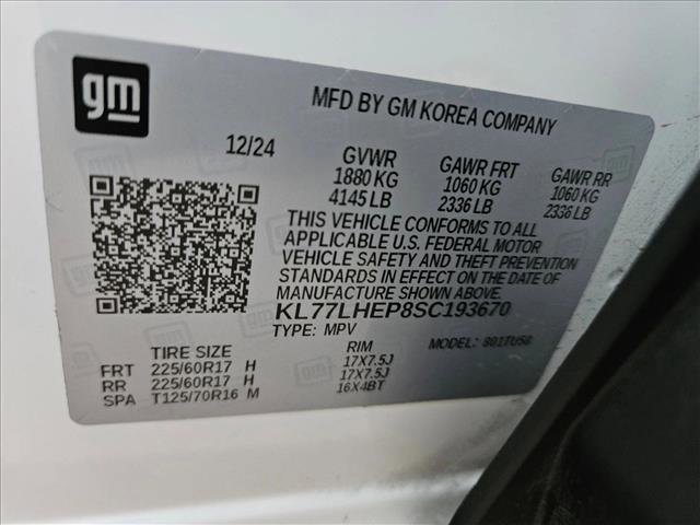 Used 2025 Chevrolet Trax LT FWD image 20