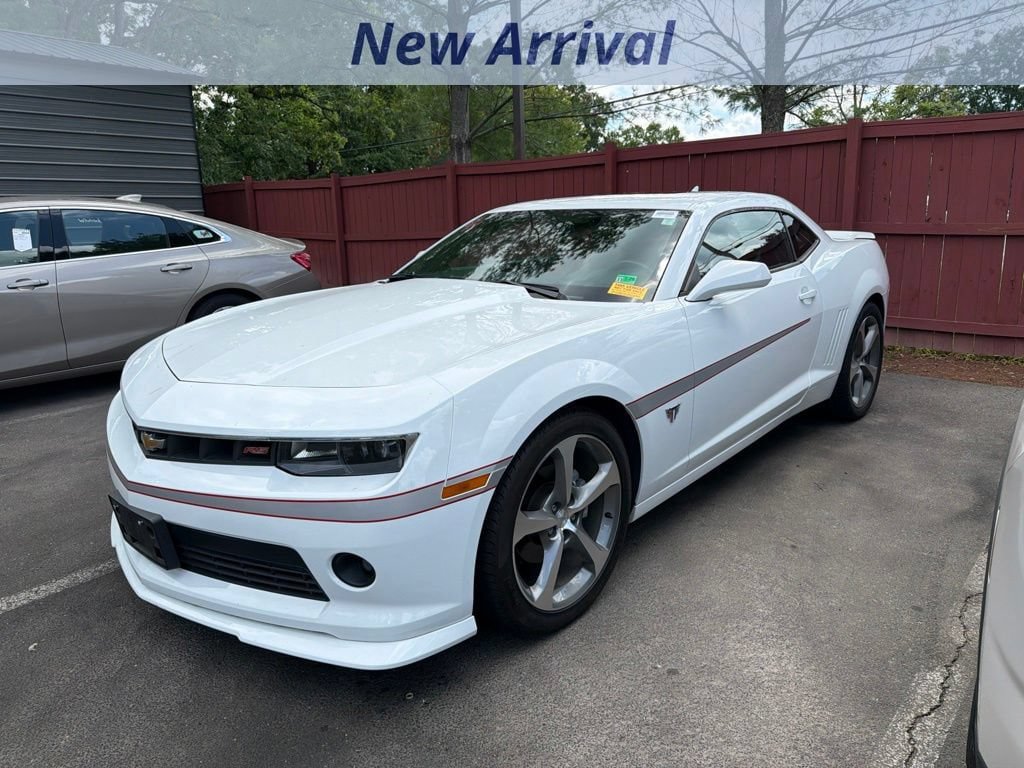 Used 2015 Chevrolet Camaro LT w/ Commemorative Special Edition RWD image 1