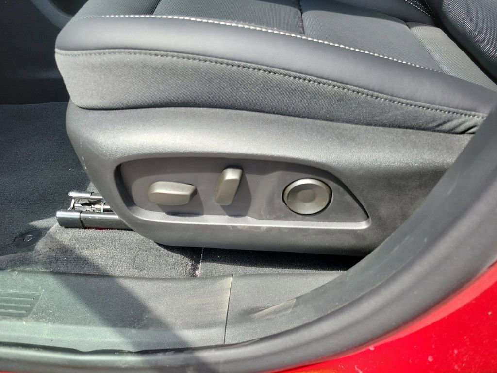 New 2026 GMC Terrain Elevation w/ Elevation Premium Package image 13