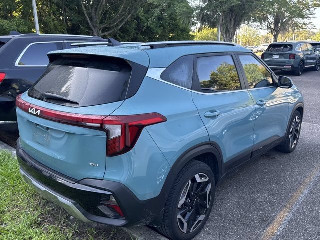 Used 2024 Kia Seltos SX w/ SX Sunroof Package AWD/4WD image 6