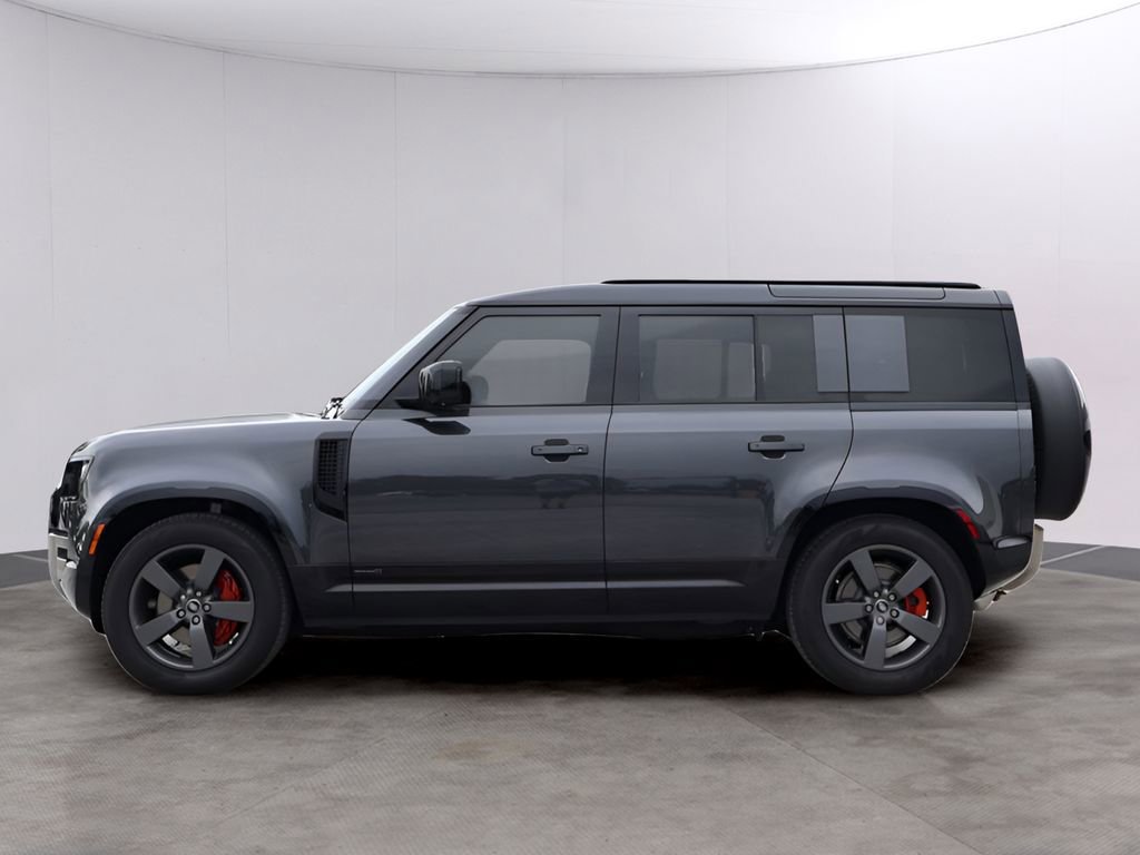 Used 2025 Land Rover Defender 110 X AWD/4WD image 4