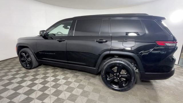 Used 2023 Jeep Grand Cherokee L Laredo AWD/4WD image 8