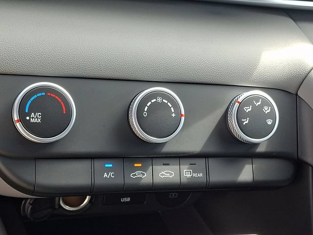 New 2026 Hyundai Elantra SE FWD image 11