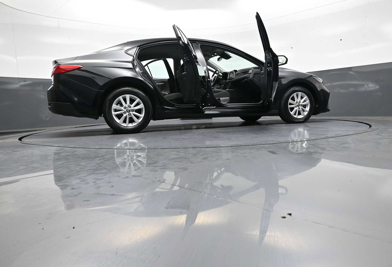 Used 2026 Toyota Camry LE FWD image 46