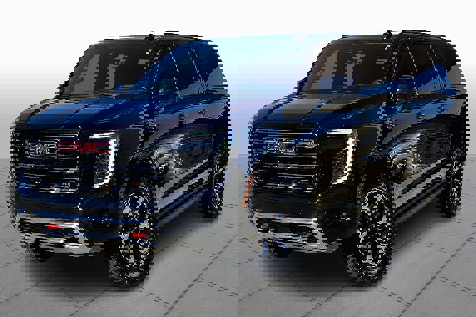 Used 2025 GMC Yukon XL AT4 w/ AT4 Premium Plus Package