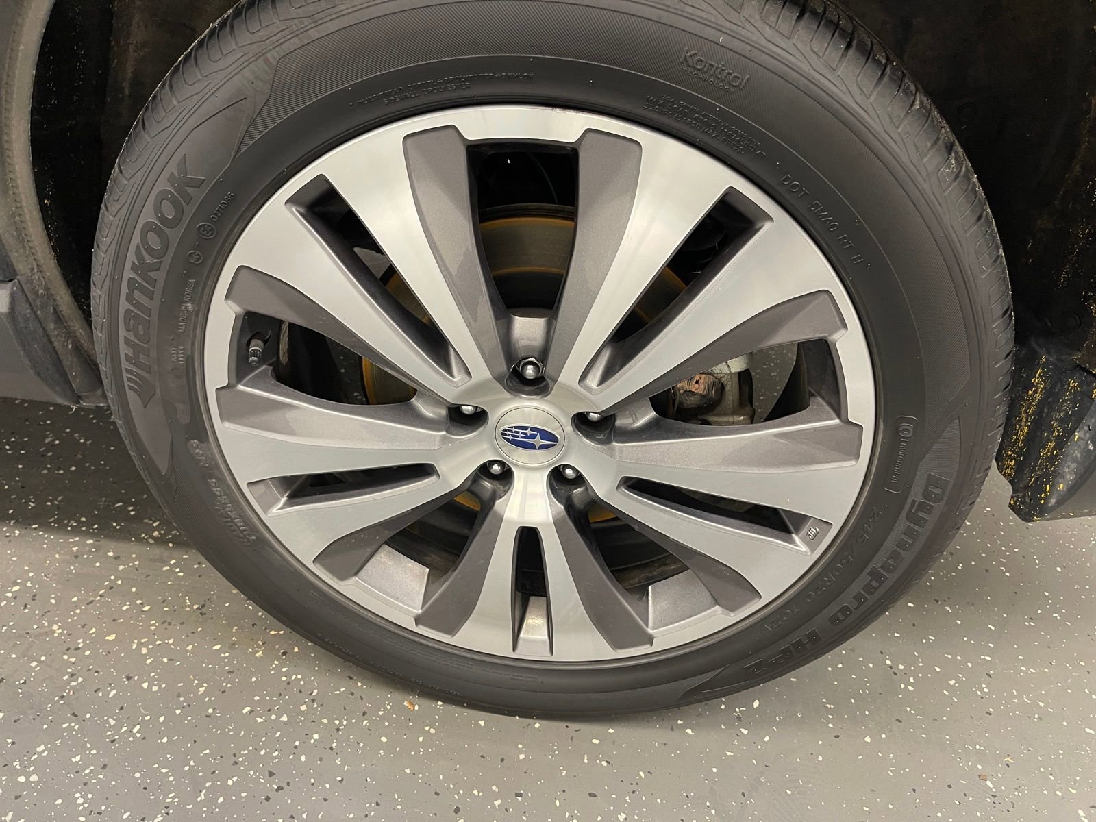 Used 2021 Subaru Ascent Limited w/ Technology Package image 20