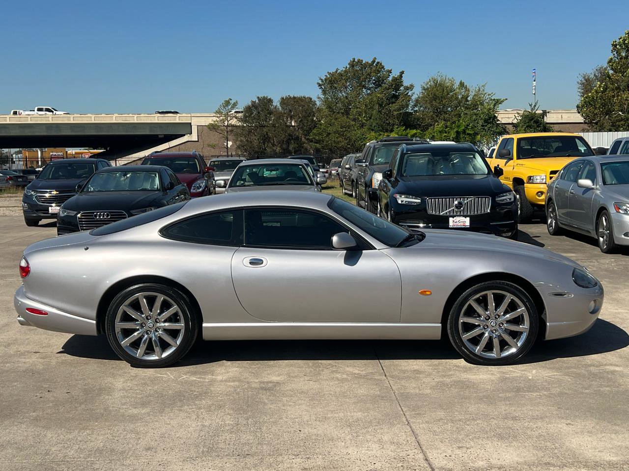 Used 2006 Jaguar XK8 Coupe RWD image 8