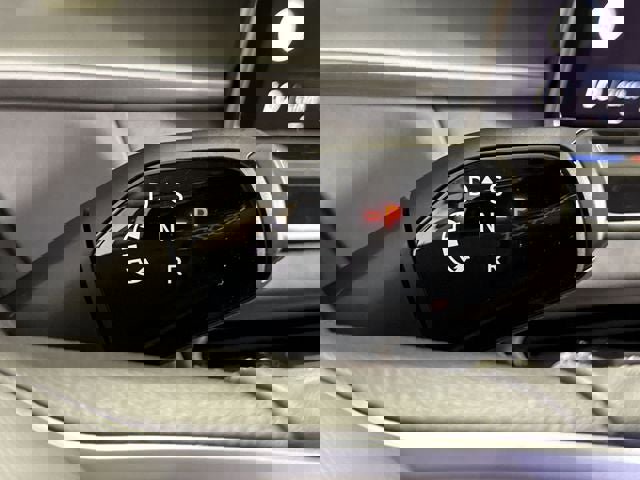 New 2025 Volkswagen Tiguan SE image 21