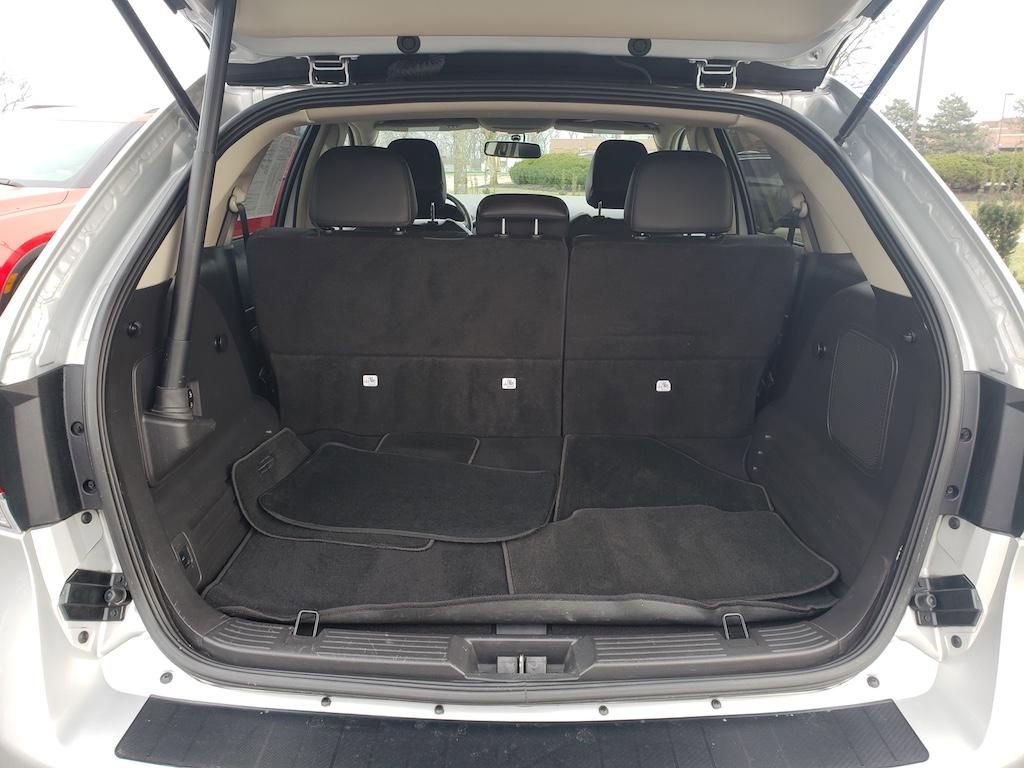 Used 2014 Lincoln MKX FWD w/ Walnut Swirl Wood Package image 8