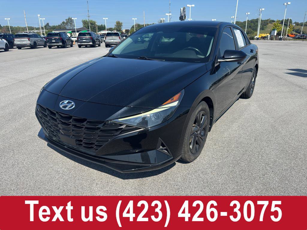 Used 2022 Hyundai Elantra SEL w/ Convenience Package