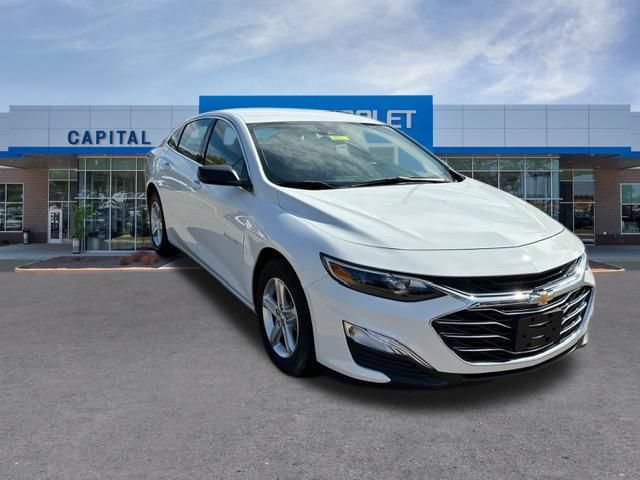 New 2025 Chevrolet Malibu LS w/ Driver Confidence Package FWD image 8