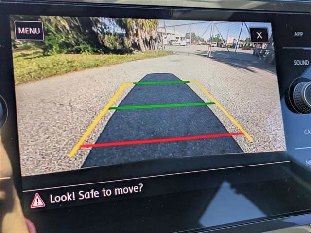 Used 2020 Volkswagen Tiguan SE R-Line image 13