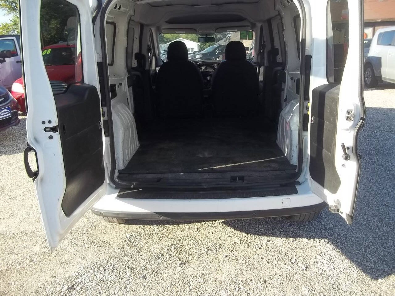 Used 2015 RAM ProMaster City Tradesman SLT w/ Rear Back-up Camera Group FWD image 12