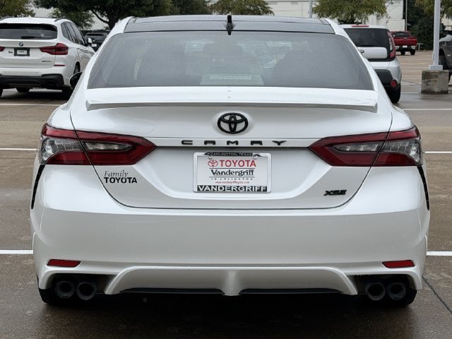 Used 2021 Toyota Camry XSE FWD image 5