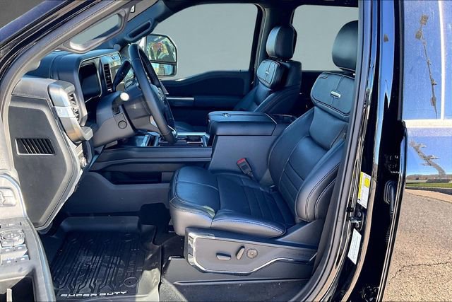 New 2026 Ford F250 Platinum w/ FX4 Off-Road Package image 9