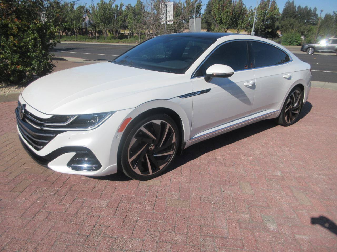Used 2023 Volkswagen Arteon SEL Premium