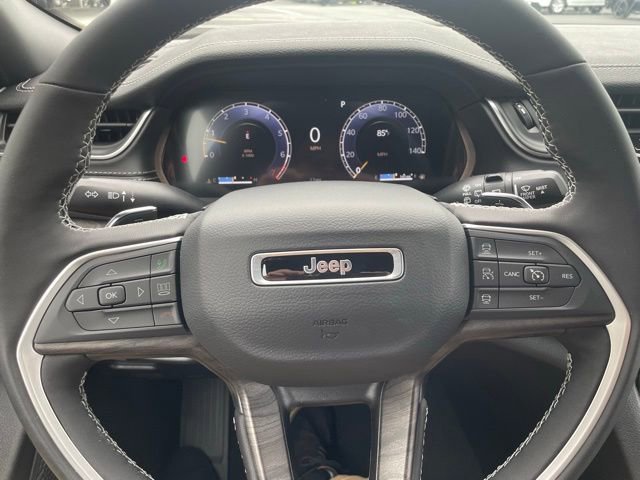 New 2025 Jeep Grand Cherokee L Limited image 10