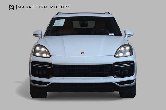 Used 2021 Porsche Cayenne Turbo w/ Premium Package Plus AWD/4WD image 6