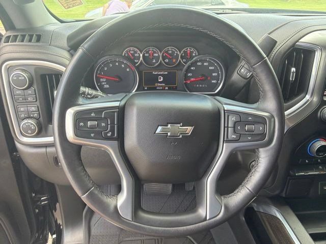 Used 2022 Chevrolet Silverado 1500 RST w/ Redline Edition AWD/4WD image 14