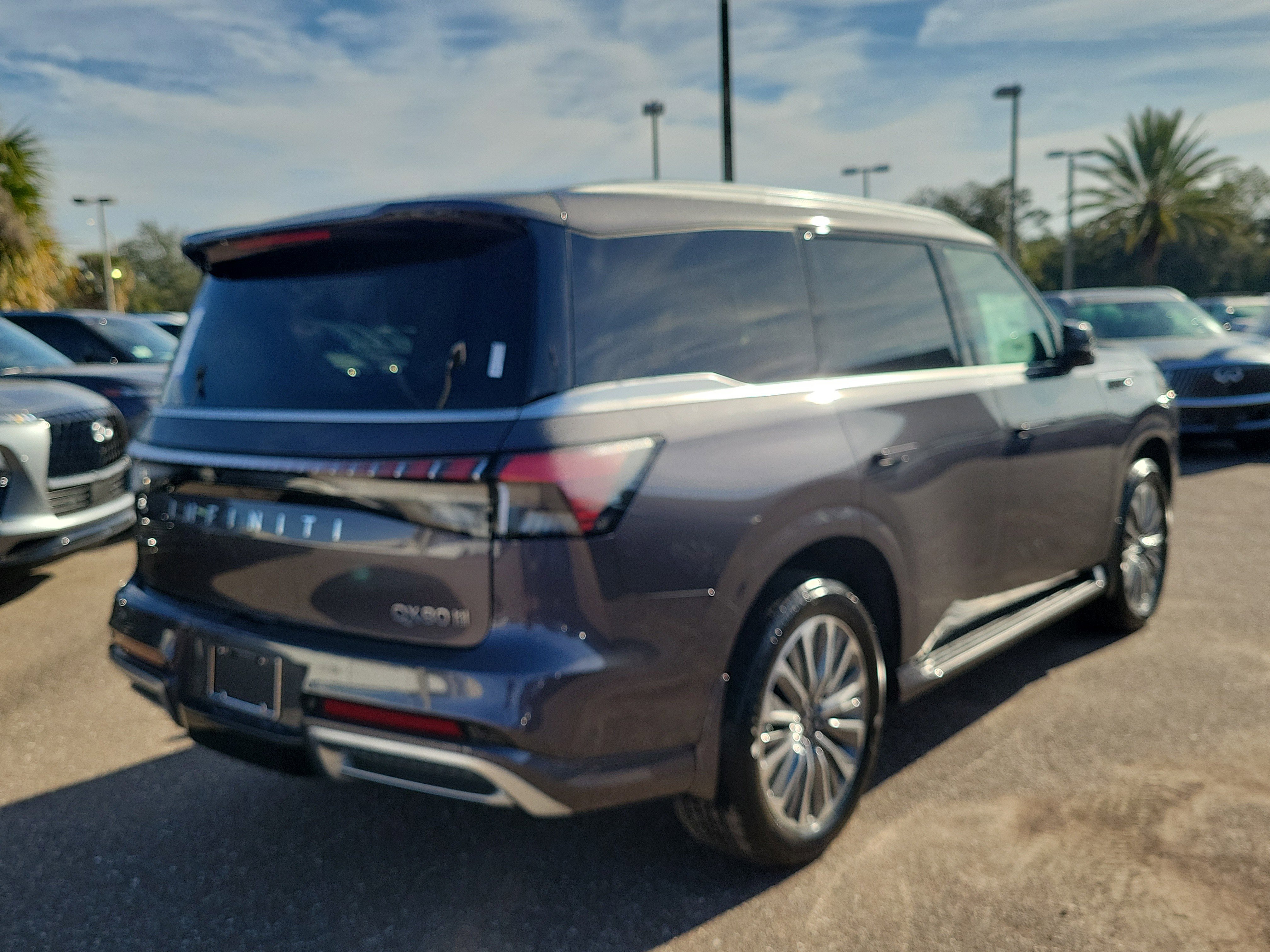 New 2026 INFINITI QX80 Luxe w/ Cargo Package image 3