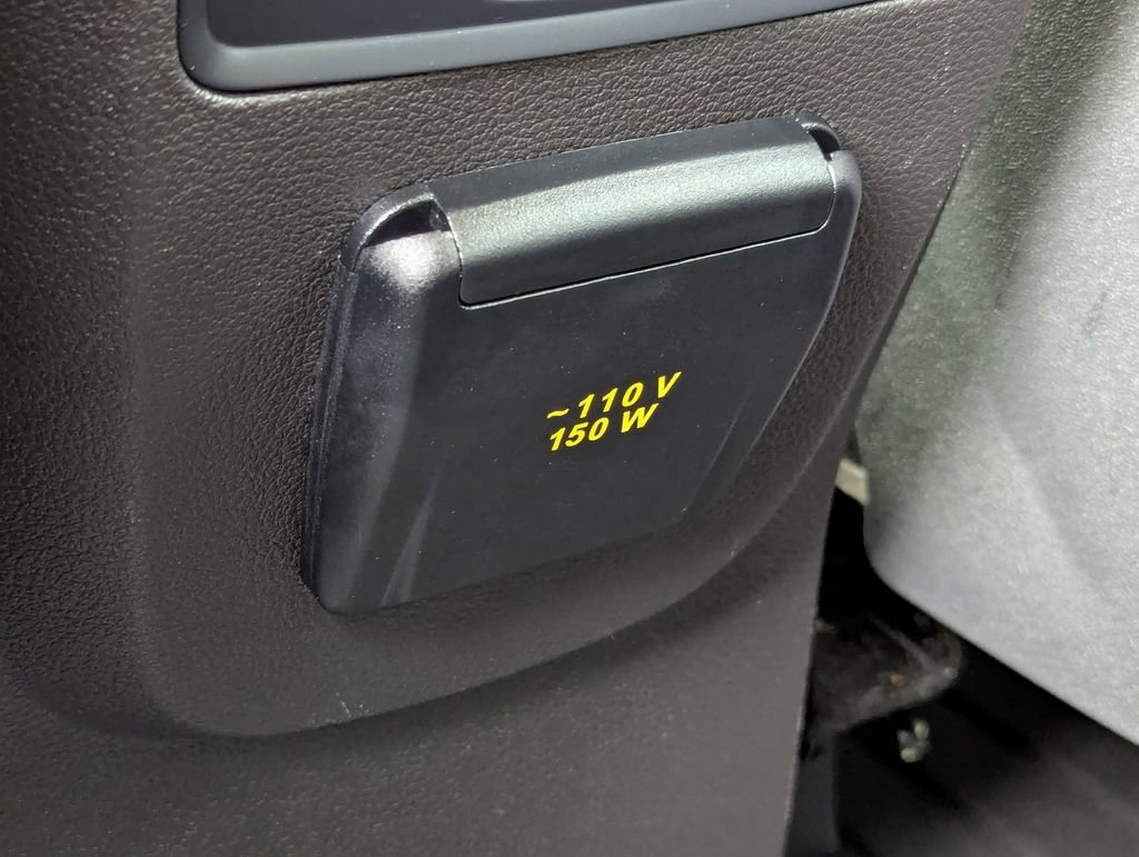 Used 2017 Ford Escape Titanium image 25