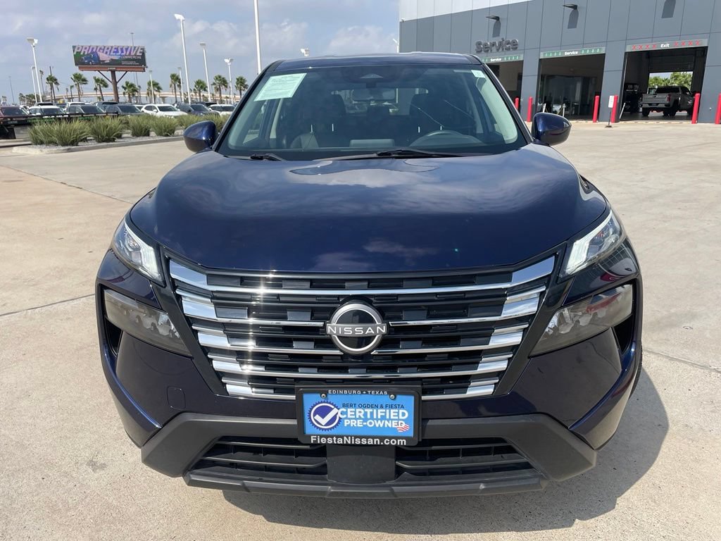 Certified 2024 Nissan Rogue SV FWD image 2