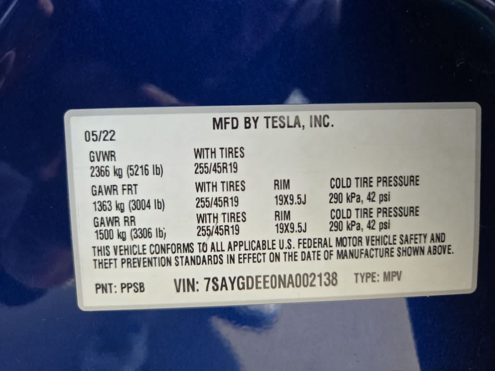 Used 2022 Tesla Model Y Long Range AWD/4WD image 32